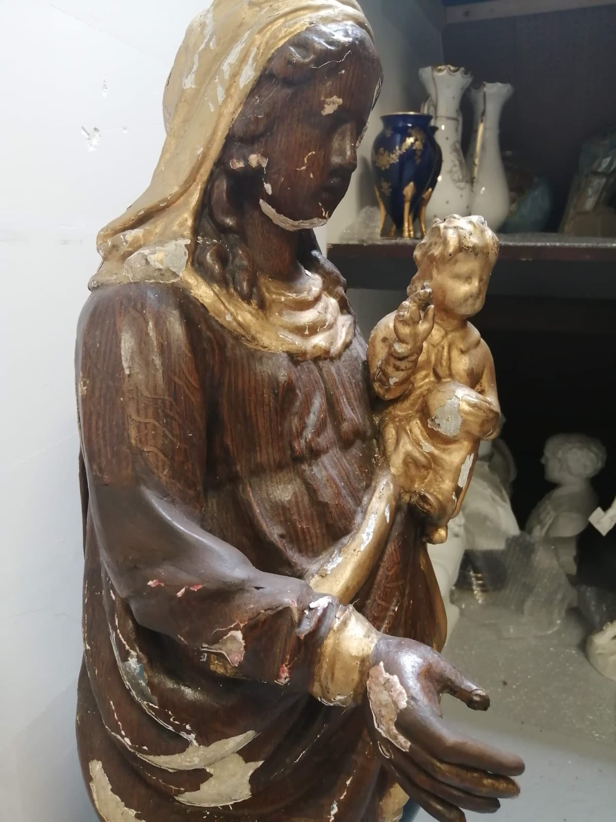 Sculpture restaurée par Émilie Merveilleux — 23