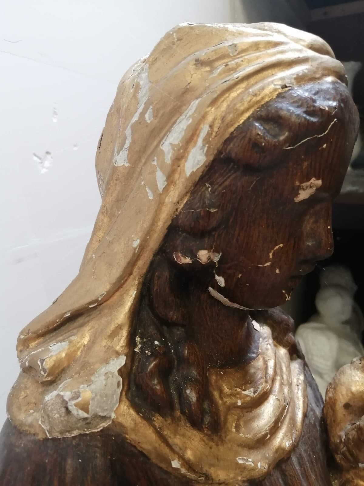 Sculpture restaurée par Émilie Merveilleux — 24